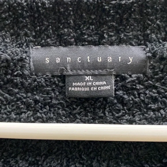 Sanctuary sweater. Worn once. Excellent condition - Picture 2 of 3